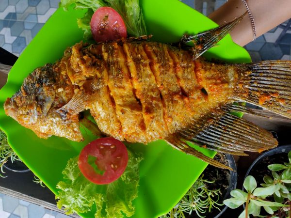 Ikan gurame asam manis